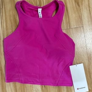 Lululemon Sonic Pink Invigorate Train Tank
NWT
Size 4
Rare